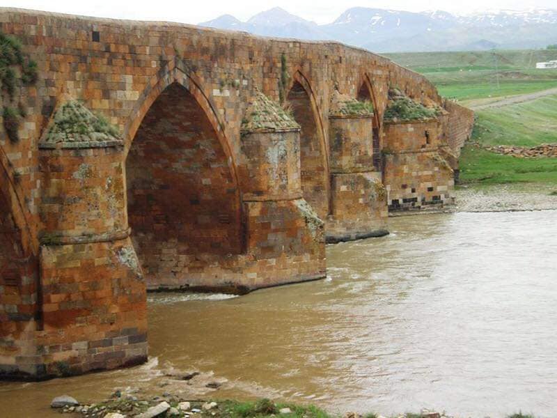 Çobandede köprüsü // Köprüköy, Erzurum