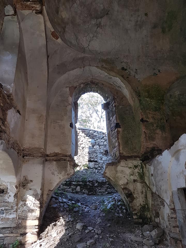 Aziz Nikolaos Kilisesi : Söke, Aydın 