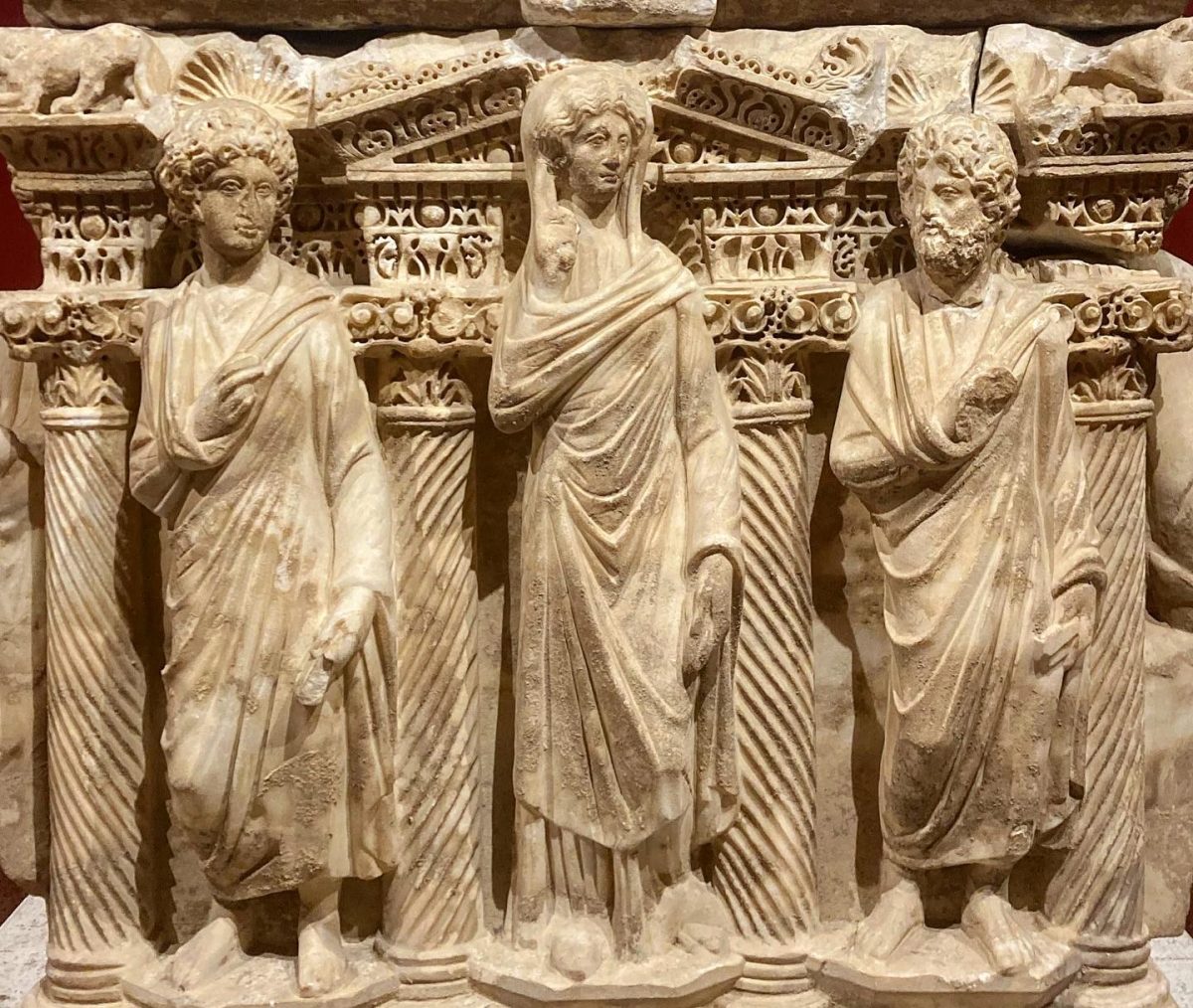 Domitias İulianus ve Domitia Philiska Lahti // Antalya Müzesi