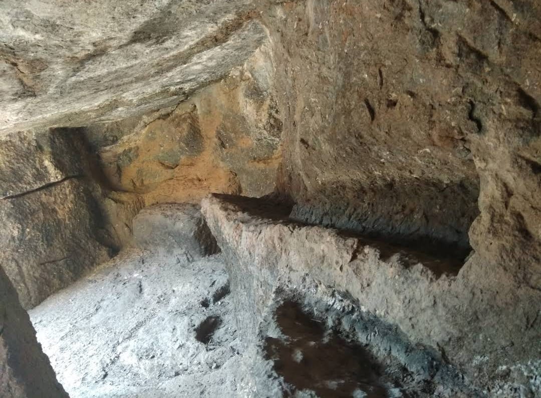 Bahrot Mağaraları