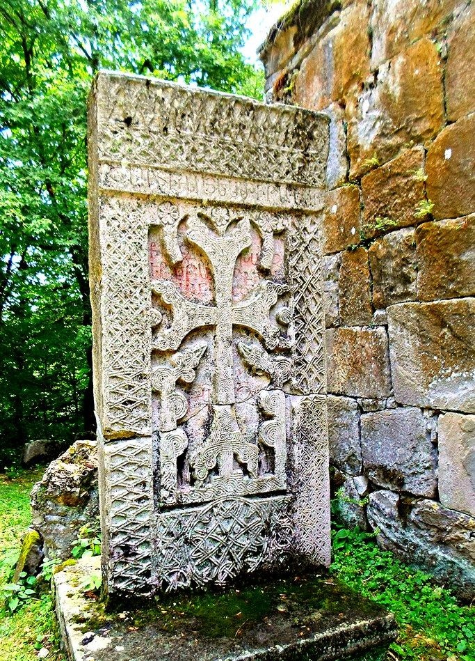 Matosavank ( Մաթոսավանք ) Manastırı ve hac fiğürleri, Ermenistan