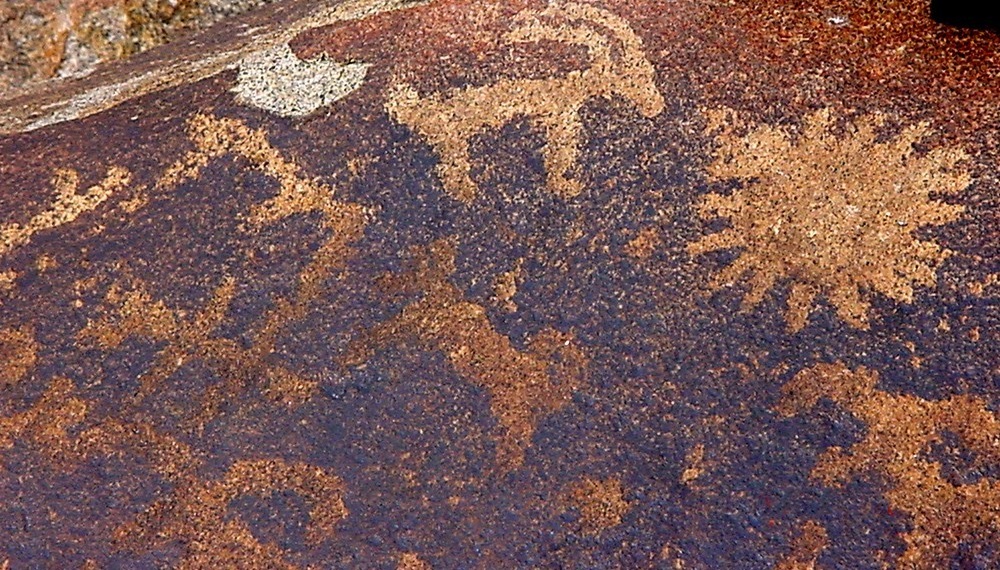 Petroglifler resimleri ; Ladakh bölgesi , Hindistan