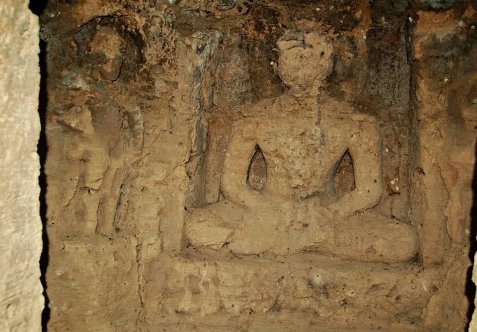 Dhank Mağaraları , Hindistan 