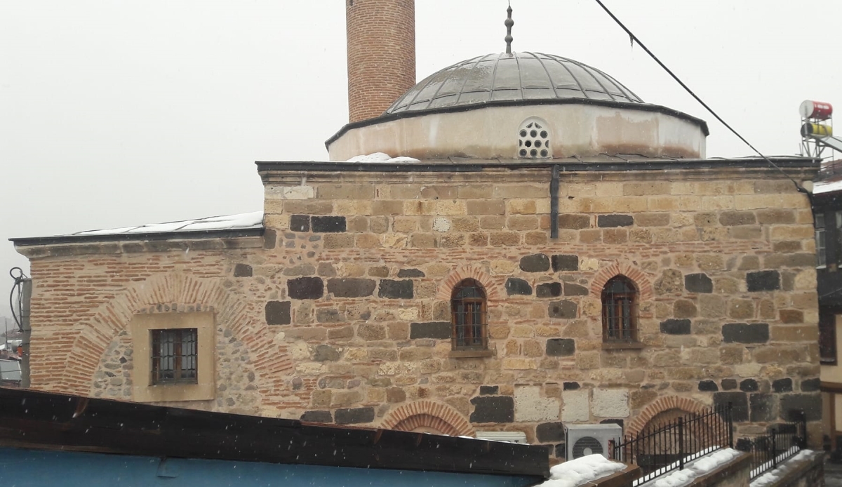 Akmescid Camii ; Afyonkarahisar