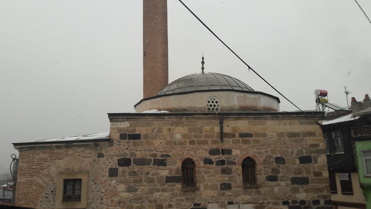 Akmescid Camii ; Afyonkarahisar