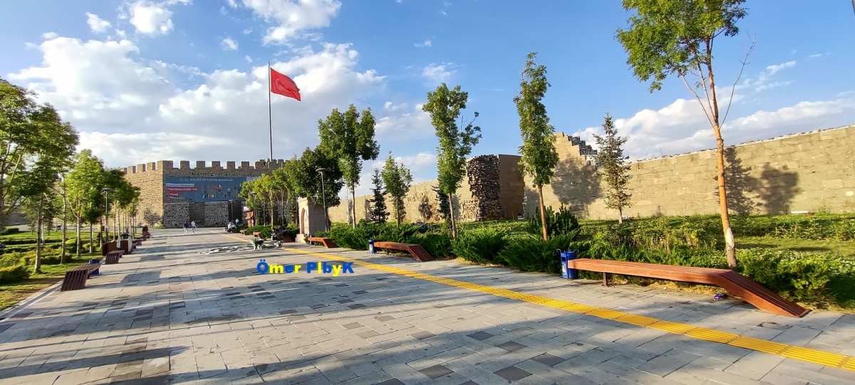 Eminkurbu Çeşmesi ; Erzurum