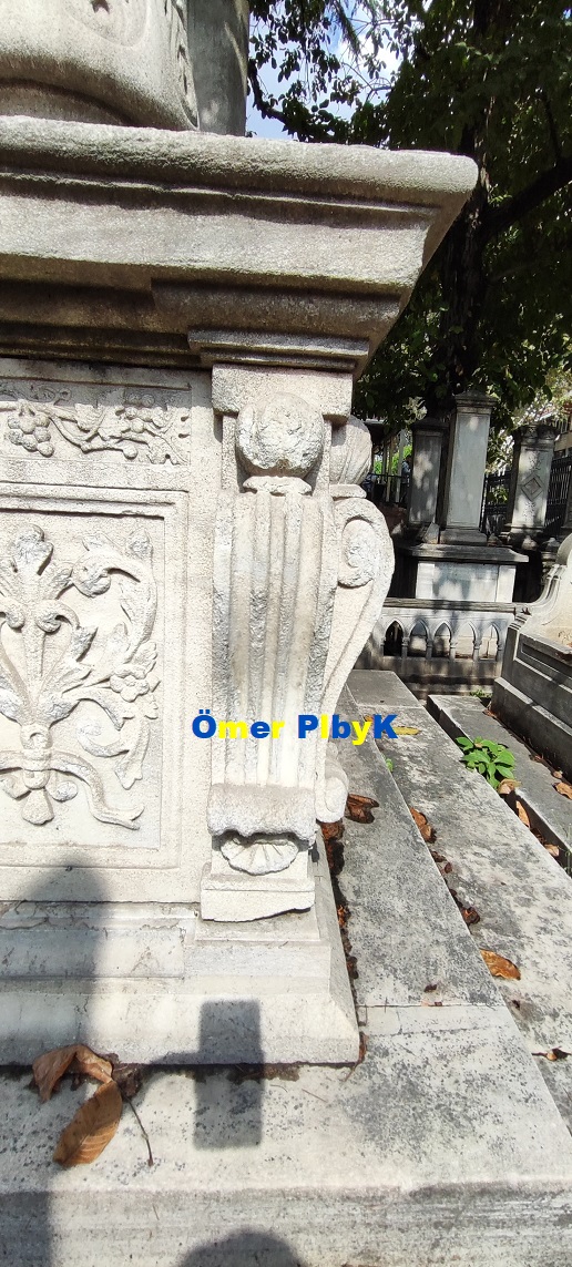 Sadullah Paşa Osmanlı mezarı
