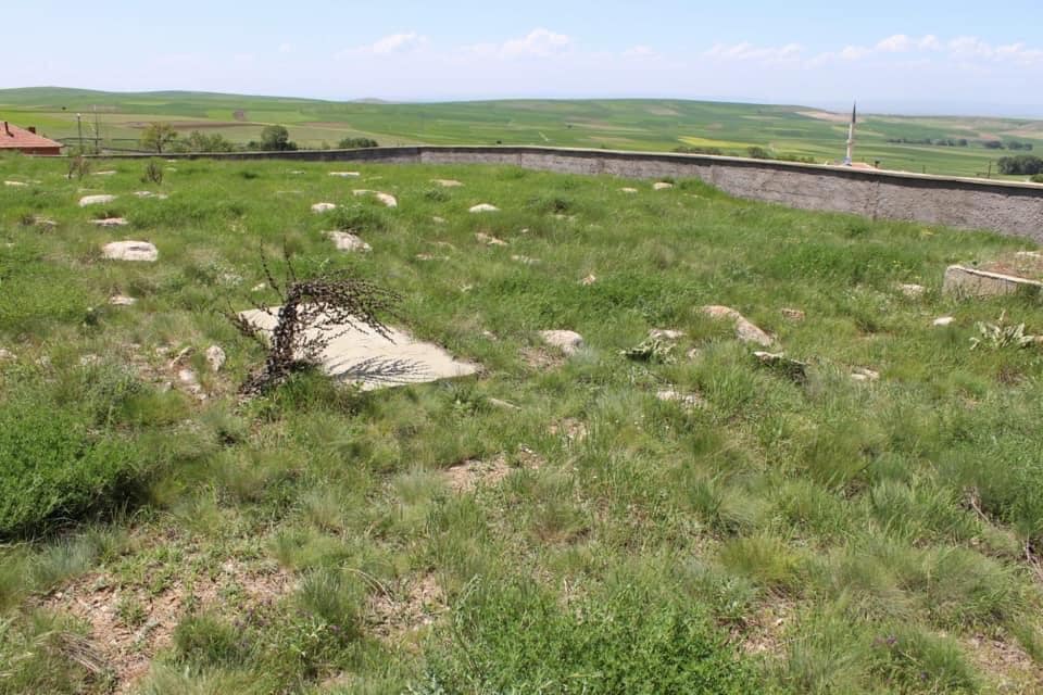 Ermeni mezarlığı, Burunkışla Köyü, Sarıkaya, Yozgat