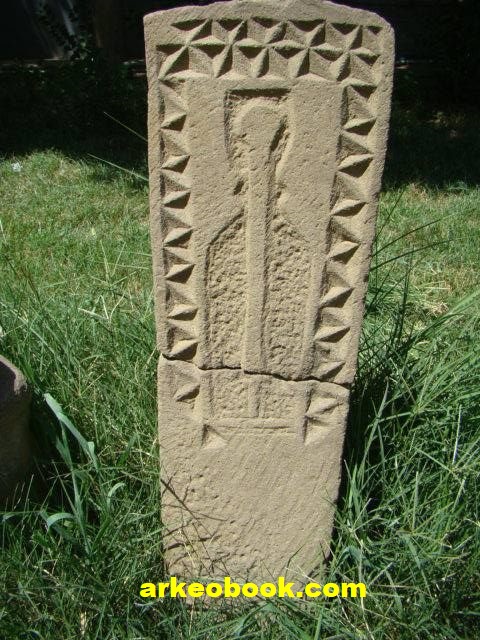Kıpçak Türklerine ait mezar taşları - Azerbaycan 