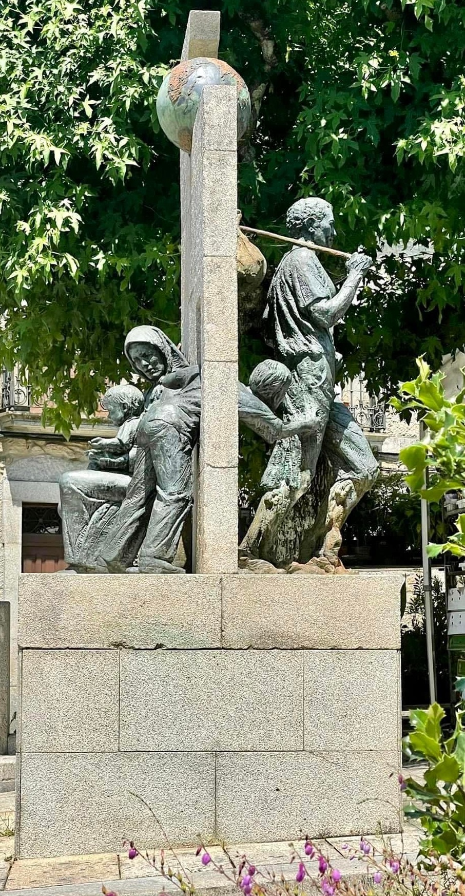 Göçmenler Anıtı ; İspanya 