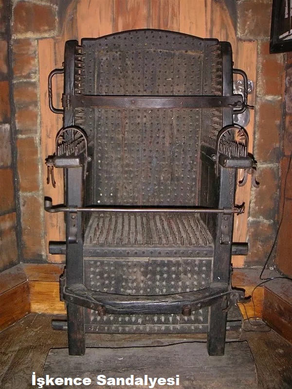 İşkence Sandalyesi (Engizisyon Sandalyesi)