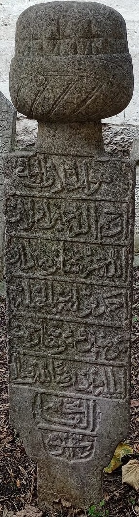 Türbedar Ahmed Osmanlı mezar taşı