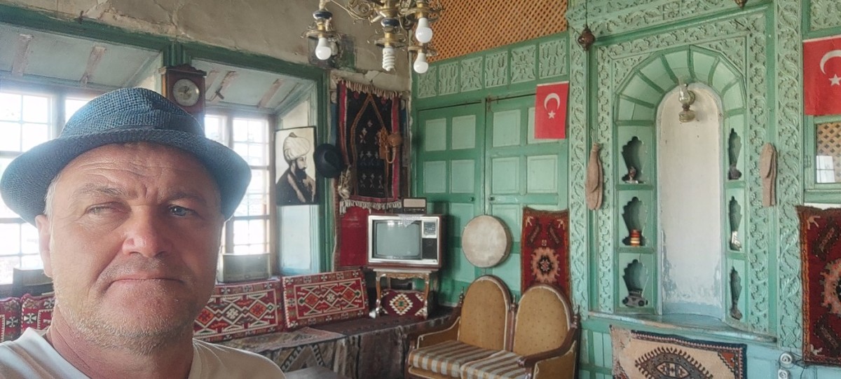 Ömer Palabıyık Erzurum'da Paşabey konağı gezisi